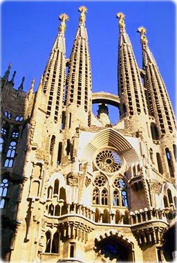 Sagrada Familia por Gaudi, Barcelona